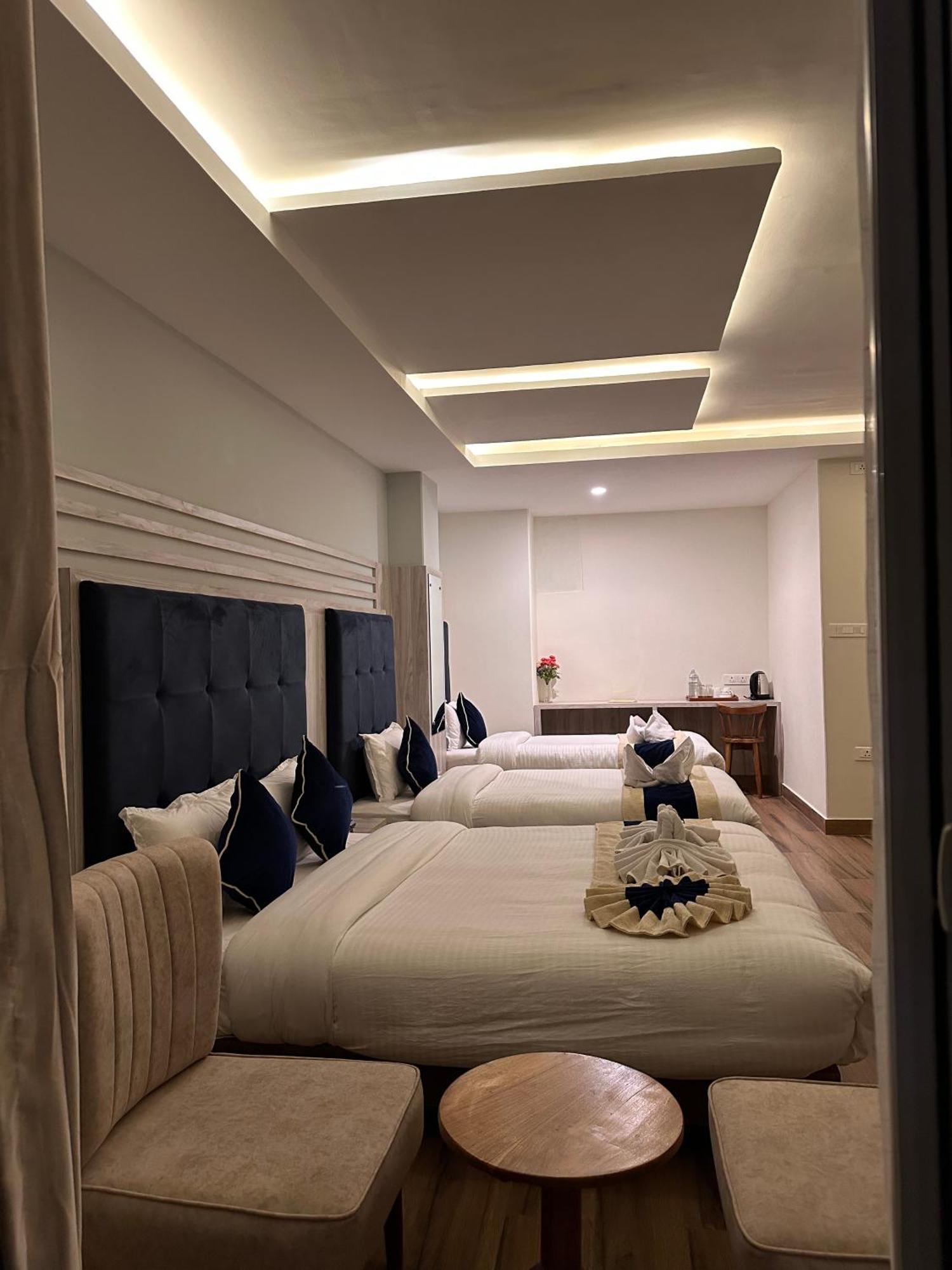 Hotel Adam Ποκάρα Εξωτερικό φωτογραφία