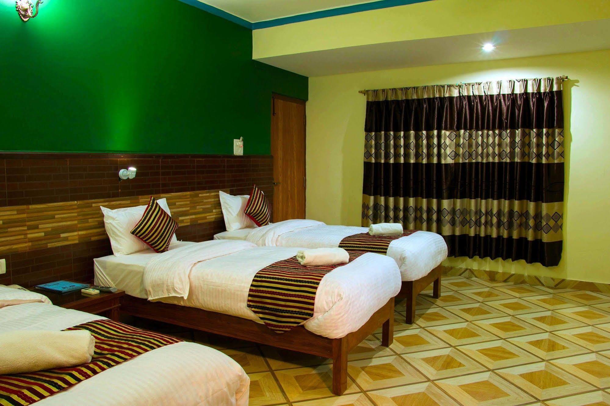 Hotel Adam Ποκάρα Εξωτερικό φωτογραφία